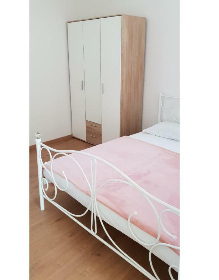 Apartmán Apartman, 2+1 Brodarica (Sibenik-Knin)